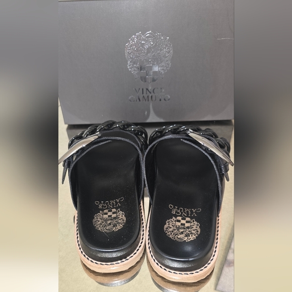 NWT!! Vince Camuto Sandals - Picture 3 of 5
